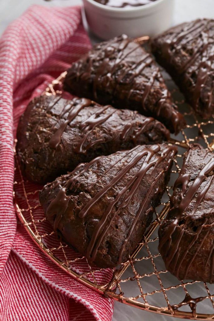 Bánh nướng với socola thanh là sự lựa chọn phù hợp cho ăn kiêng