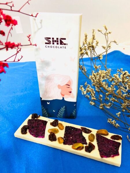 ZingSweets Chocolate - Socola Trắng Muối trái cây She Chocolate Việt Nam thanh 50g SHB07